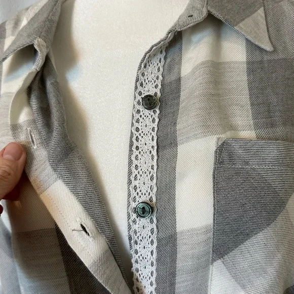 Amaryllis Gray Plaid Flannel Shirt with Crochet Detail - Picture 8 of 9